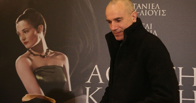 Ο Daniel Day Lewis βρίσκεται στην Αθήνα και μιλάει για τον λόγο που εγκαταλείπει την υποκριτική