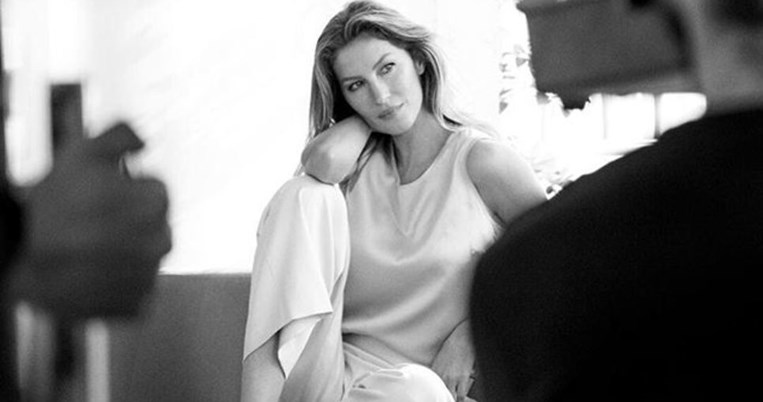 Όταν η σεξουαλικότητα δεν έχει ηλικία.Το item που χρειάζεσαι την άνοιξη για να νιώθεις πάντα νέα