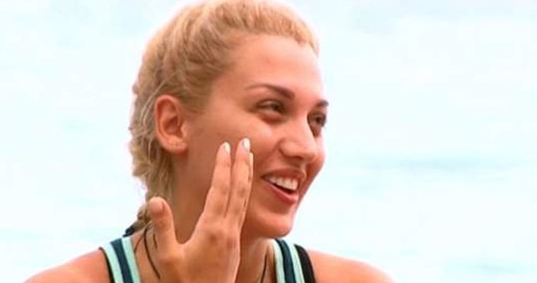 Η νέα ατάκα της Σπυροπούλου για τα κιλά της που την έκανε να αποθεωθεί από το twitter 