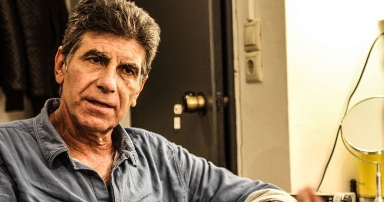 Ο Γιάννης Μπέζος μας ξεναγεί σε ιστορικά κτήρια της Αθήνας που έχουν εγκαταλειφθεί