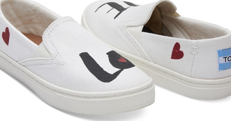 Έχεις μια καρδούλα στα παπούτσια σου. Όταν η αγάπη δεν κρύβεται 