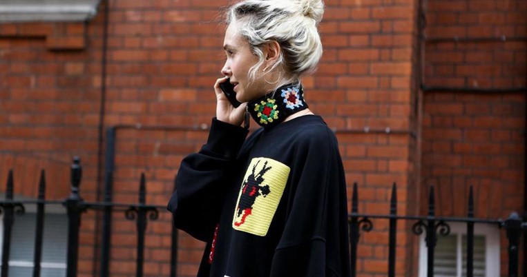 Βρήκαμε το στυλ μαλλιών που θα απογειώσει την εικόνα σου φέτος. Φτιάχνεται σε 5 λεπτά 