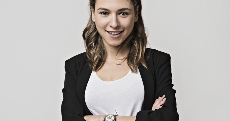 Η wellness coach, Μαλού Λαρσινού, ξέρει πώς να σε κάνει να αποδεχτείς τον εαυτό σου