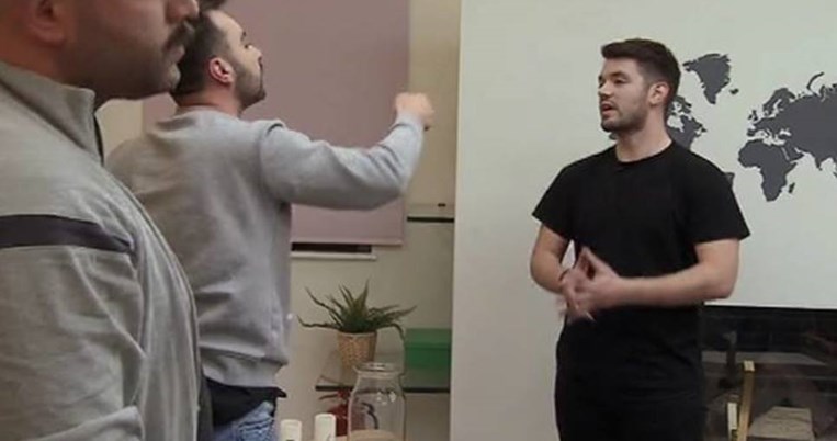 «Είσαι μεγάλη λουλού, κότα»: Ο κακός χαμός στο Masterchef