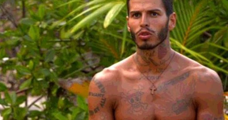 «Έκλεψε φαγητό από την παραγωγή και το έφαγε μόνος του». Αποκάλυψη για τον Νικόλα Αγόρου των Μαχητών