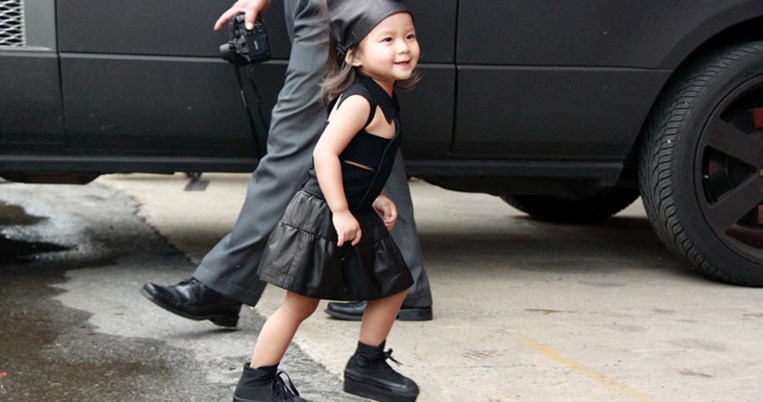 Μοδάτα πιτσιρίκια: Η ανιψιά του Alexander Wang προβληματίζει