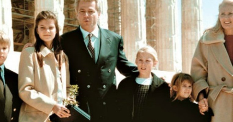 Δε μοιάζουν: Η αδερφή της Αθηνάς Ωνάση είναι το εντελώς αντίθετο από αυτήν 