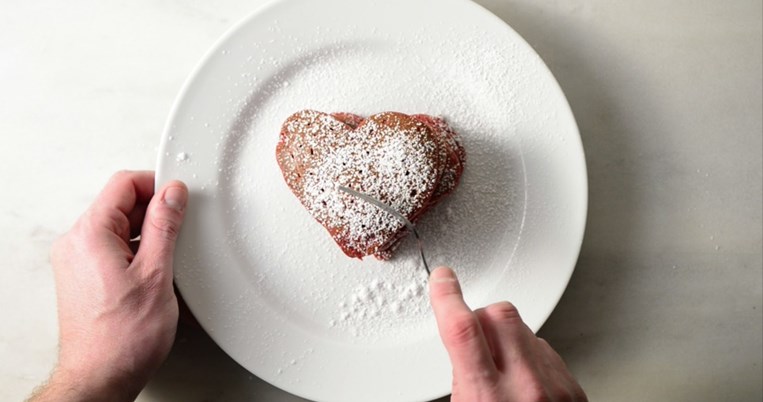 Red Velvet Pancakes από τους Eaters