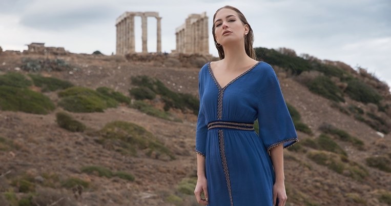 Τα ρούχα Hitonas αγαπούν την Ελλάδα και το βροντοφωνάζουν με τον πιο στιλάτο τρόπο