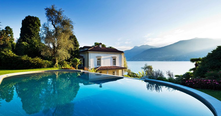 Tρία ελληνικά σπίτια στη λίστα με τα πέντε πιο ακριβά στον κόσμο για διακοπές 