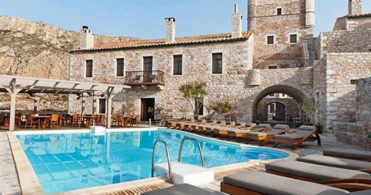 Το ξενοδοχείο στην Ελλάδα που έχει ψηφιστεί ως το πιο ρομαντικό και ιστορικό της Ευρώπης 