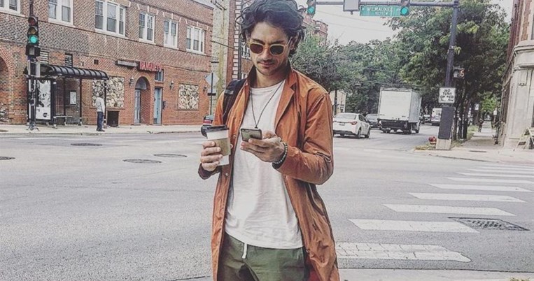 Η χιουμοριστική, δημόσια απάντηση του Πάνου Βλάχου σε ακραίο σχόλιο θαυμασμού διαδικτυακής του φίλης