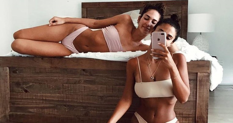 To «γυμνό» μαγιό: Η νέα σικ εμμονή της μόδας ταιριάζει στην εποχή