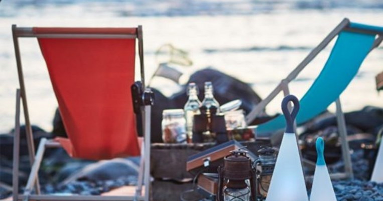 Το καλοκαιρινό μαγαζί-έκπληξη της IKEA στον Πειραιά μόλις έκανε την ξαφνική εμφάνισή του