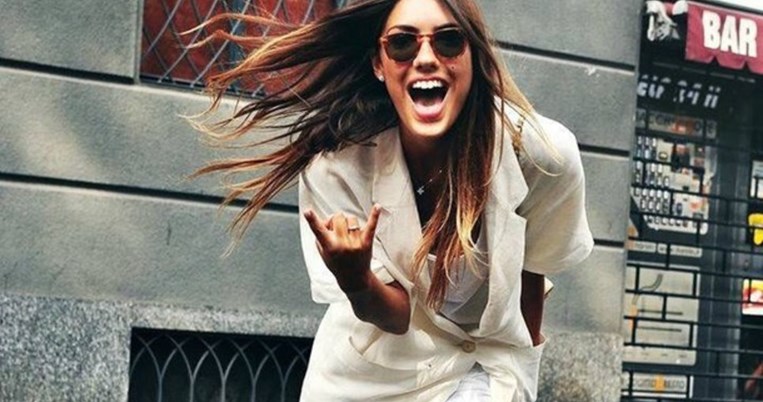 Ηλιοκαμένες γάμπες: Το προϊόν που θα διώξει το χειμώνα από τα πόδια σου στοιχίζει μόλις 11.30€