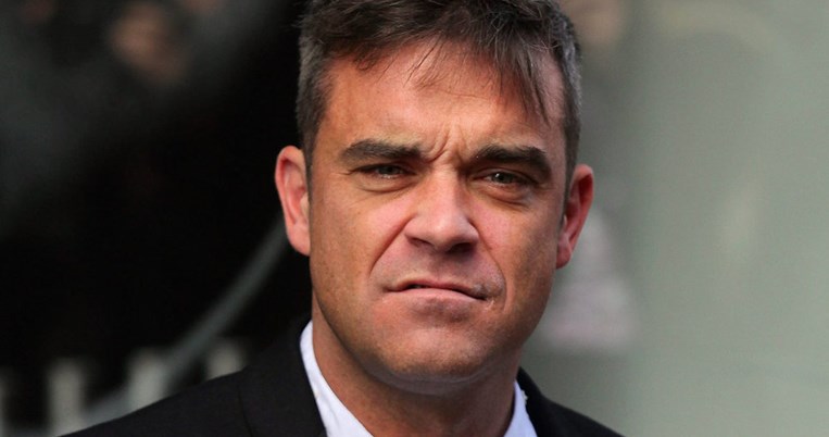 O Ρόμπι Γουίλιαμς ήταν μέσα στο ξενοδοχείο που πήρε φωτιά στο Λονδίνο. Το βίντεο που ανέβασε ο ίδιος