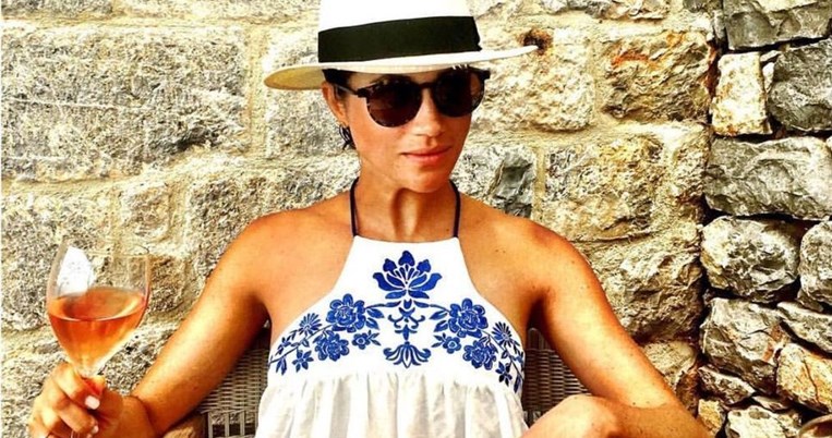 Κατέβηκε από τα τακούνια: Η Μέγκαν Μαρκλ φόρεσε τα πιο στιλάτα σανδάλια που έχουμε δει τελευταία