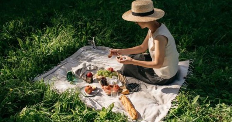 Γιατί κάποιες γυναίκες ενώ είναι vegan, γερνούν πρόωρα