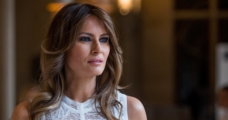 Η Μελάνια Τραμπ το τόλμησε: Εμφανίστηκε με ημιδιάφανο φόρεμα στο ΝΑΤΟ