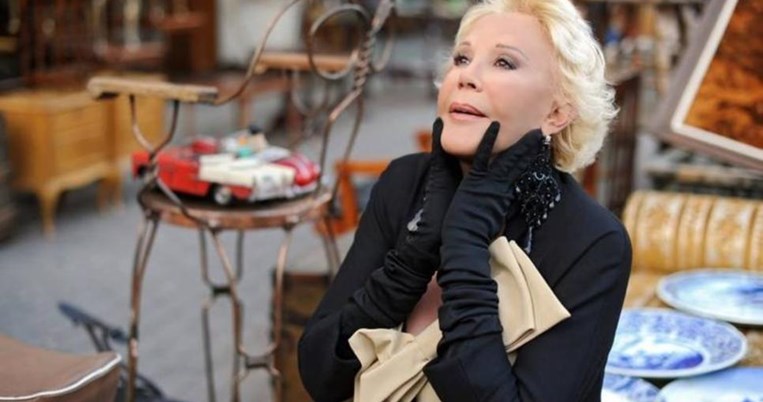 «Τότε η Ζωή Λάσκαρη πήρε αμέσως τηλέφωνο την Άντζελα Γκερέκου»