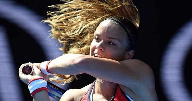 Γυναίκες που μας εμπνέουν: Η Μαρία Σάκκαρη ανοίγει με τη ρακέτα της, το δρόμο προς την κορυφή