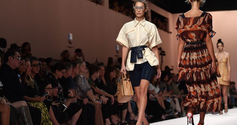 Τα sos της μόδας: Στο σόου του Fendi είδαμε τις μεγαλύτερες τάσεις της φετινής σεζόν