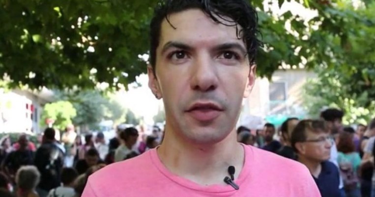 «Κάποτε ένας μεσήλικας κύριος»: Ο αποχαιρετισμός του Αντώνη Μποσκοΐτη στον Ζακ Κωστόπουλο