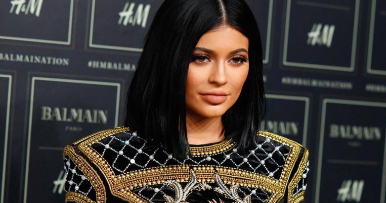 Η Kylie Jenner συνεργάζεται με την Puma διαψεύδοντας τις δηλώσεις του Kanye West 