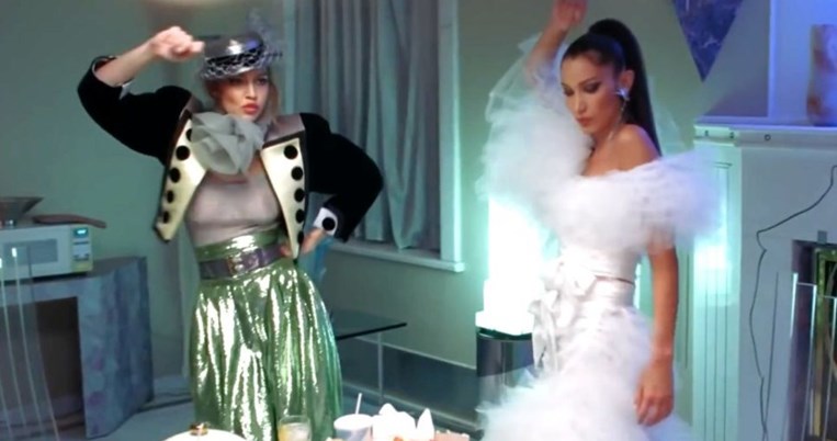 Τελικά το δείπνο της οικογένειας Hadid είναι ό,τι πιο αλλόκοτο και ανατριχιαστικό έχουμε δει