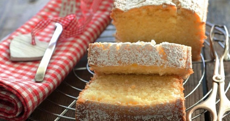 Μεσογειακό κέικ με ελαιόλαδο και γιαούρτι: Πιο νόστιμο και πιο υγιεινό 