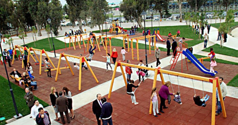 Το Παλαιό Φάληρο αποκτά την πρώτη παιδική χαρά για ΑμεΑ