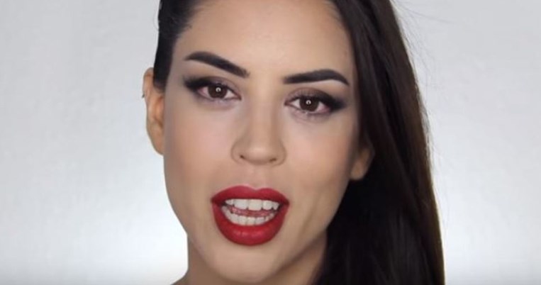 Η Ελληνίδα make up artist που ζει στο Λονδίνο έχει κάτι να σας πει για τις ψεύτικες βλεφαρίδες