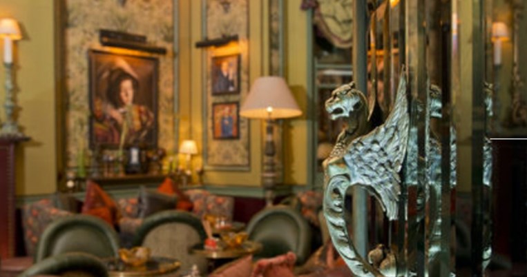 Στο εμβληματικό υπόγειο κλαμπ του Λονδίνου που σύχναζαν οι Rolling Stones και η Νταϊάνα