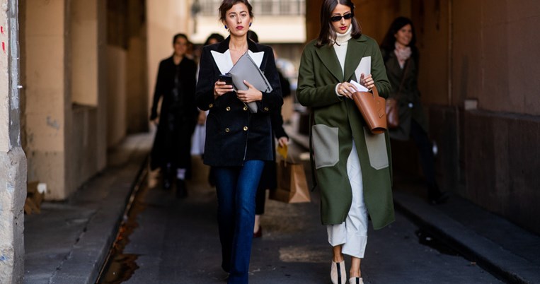 Το αντιφατικό χρώμα που αν δεν το συνδυάσεις σωστά μπορεί να σου προσθέσει χρόνια 