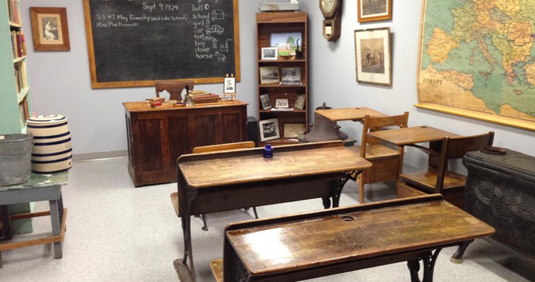 Ανοίγει μετά από 27 χρόνια το δημοτικό σχολείο Αντικυθήρων και δέχεται τρεις μαθητές