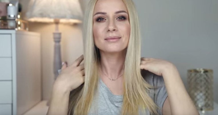 «Πως ισιώνω τα μαλλιά μου χωρίς να καίγονται»: Η μπλόγκερ Gina μοιράζεται τα μυστικά της 