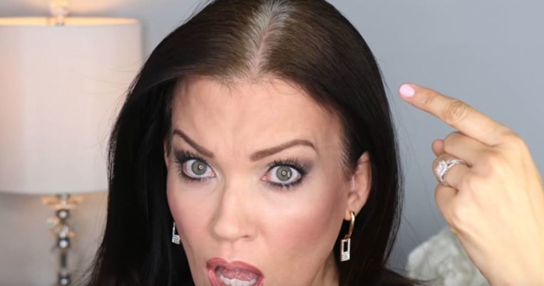 Κίνηση ματ: Πώς να καλύψεις τα λευκά στο λεπτό, χωρίς βαφή 