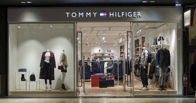 Ευκαιρία με χαμηλές τιμές: Νέο Tommy Hilfiger Outlet στη Λάρισα
