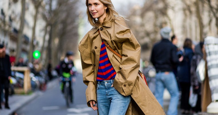 Η δύναμη του κλασικού. Οι στιλίστες επιμένουν ότι αυτό είναι το παπούτσι που αναδεκνύει όλα τα τζιν