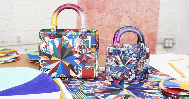 Αντικείμενα πόθου: Οι νέες συλλεκτικές τσάντες Dior σχεδιάστηκαν από μεγάλες γυναίκες καλλιτέχνιδες