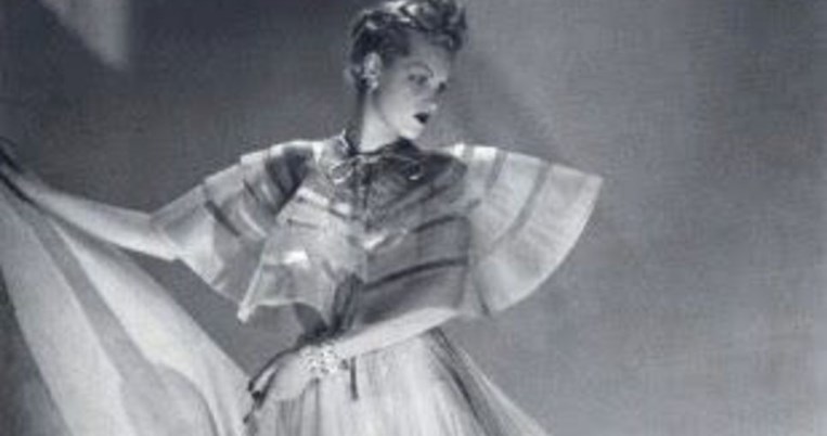 Madeleine Vionnet: H Γαλλίδα σχεδιάστρια που έφερε την επανάσταση στην ιστορία της μόδας