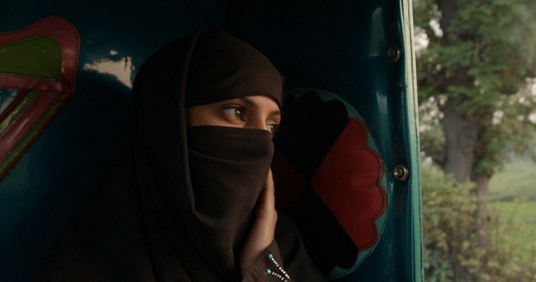 Yποψήφιο για Όσκαρ ντοκιμαντέρ αναγκάζει το Πακιστάν να καταργήσει τους «φόνους τιμής»