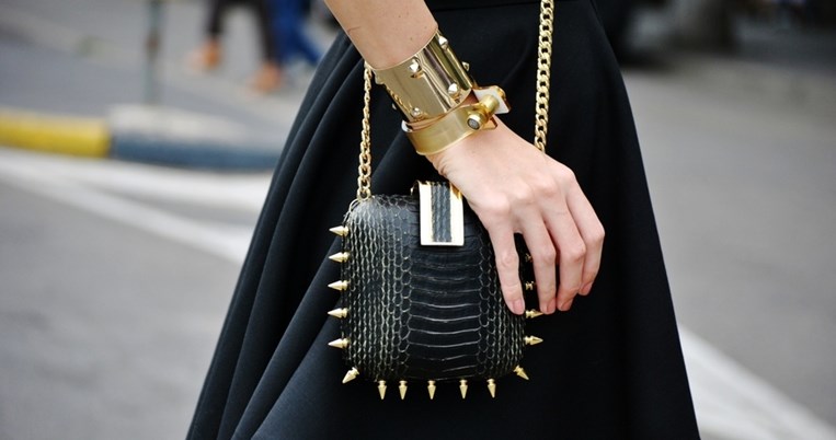 Δεν θα το βαρεθείς ποτέ. To μινιμαλιστικό κόσμημα που θα φοράς κάθε μέρα για την υπόλοιπη ζωή σου