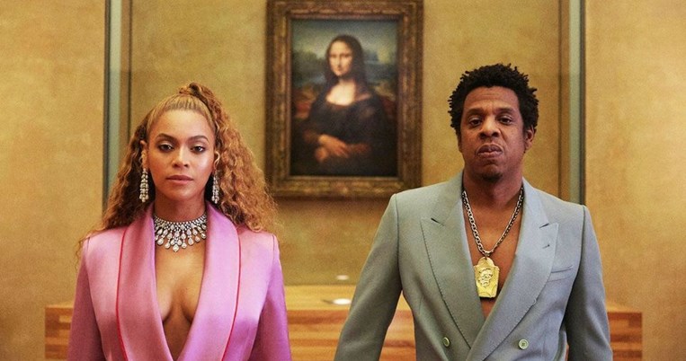 To μουσείο του Λούβρου έκανε ρεκόρ και ευχαριστεί δημόσια την Beyonce και τον Jay Z 