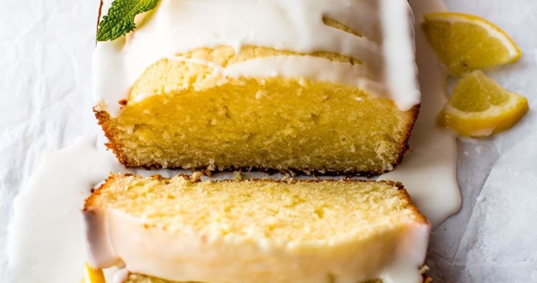 Αφράτο κέικ λεμόνι χωρίς βούτυρο με λαχταριστό γλάσο: Η vegan εκδοχή του αγαπημένου γλυκού