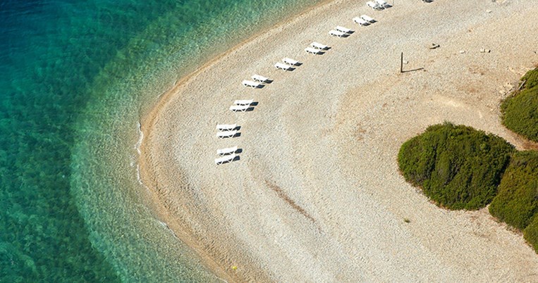 Το πιο πράσινο νησί του Αιγαίου είναι και το πιο ήσυχο: Ιδανικός προορισμός για ζεν διακοπές 