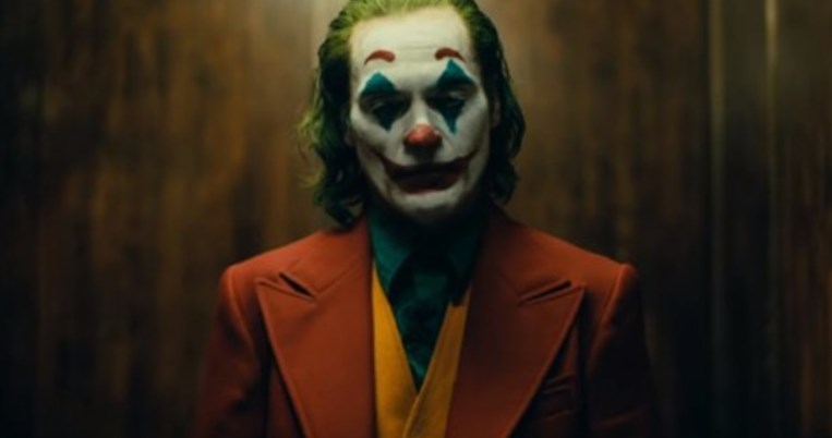 Ο Χοακίν Φίνιξ είναι ο πιο συγκλονιστικός Joker που έχουμε δει μέχρι στιγμής 
