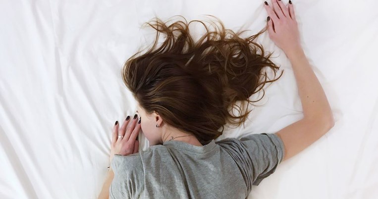 Είστε πρωινοί ή μεσημεριανοί τύποι; Πώς το πρωινό ξύπνημα επηρεάζει την ψυχική σας υγεία