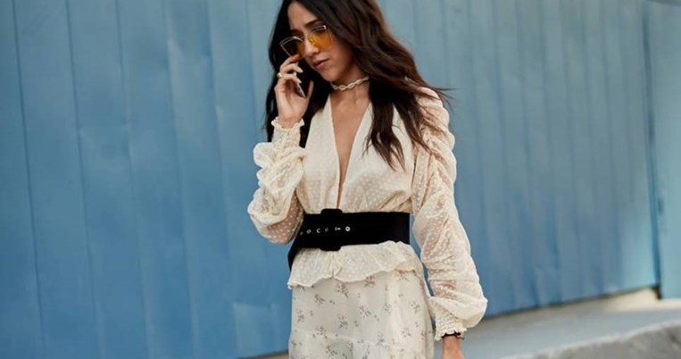 Τα κακάσχημα παπούτσια που φορούν όλες φέτος. Ακόμα δεν έχουμε καταλάβει τι τους βρίσκουν