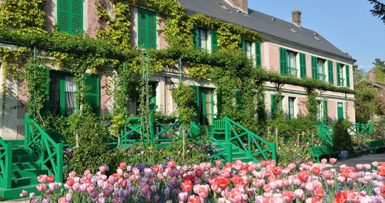 To πανέμορφο σπίτι του Κλωντ Μονέ στο Giverny είναι πλέον διαθέσιμο προς ενοικίαση στο Airbnb